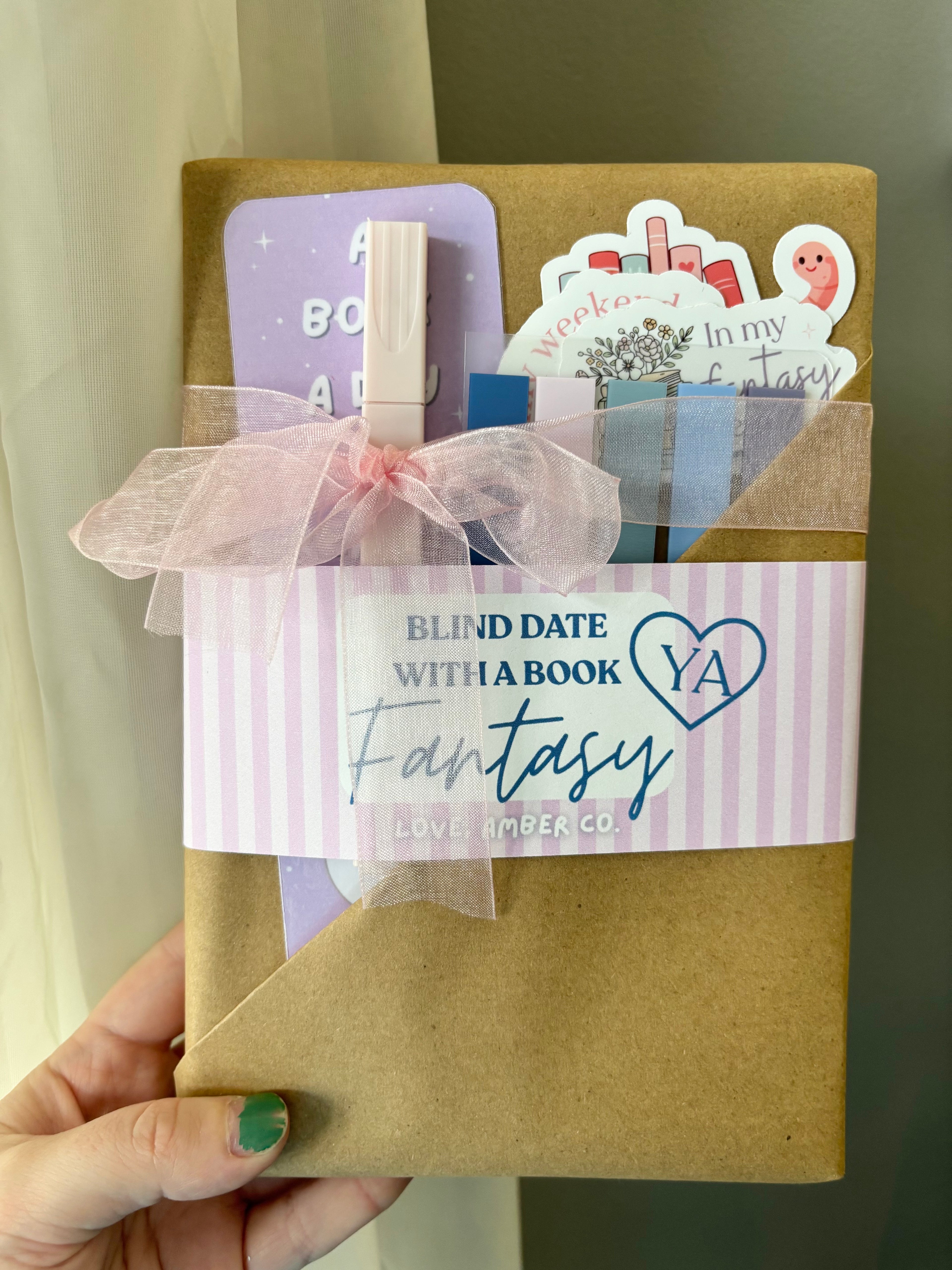 Blind Date Book